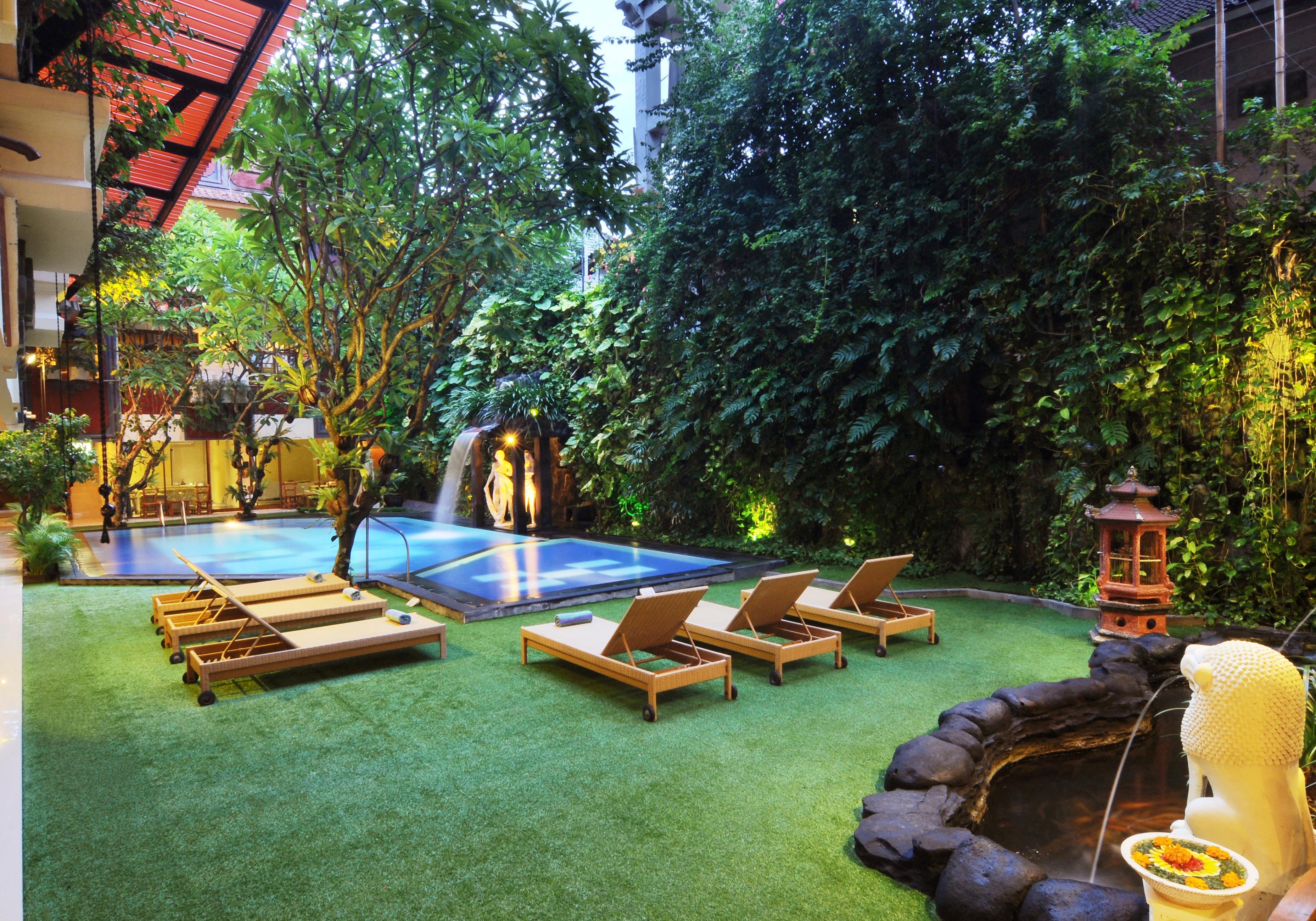 Green Garden Hotel Kuta  Exterior photo