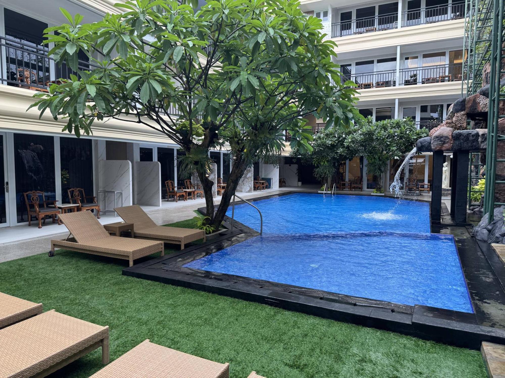 Green Garden Hotel Kuta  Exterior photo